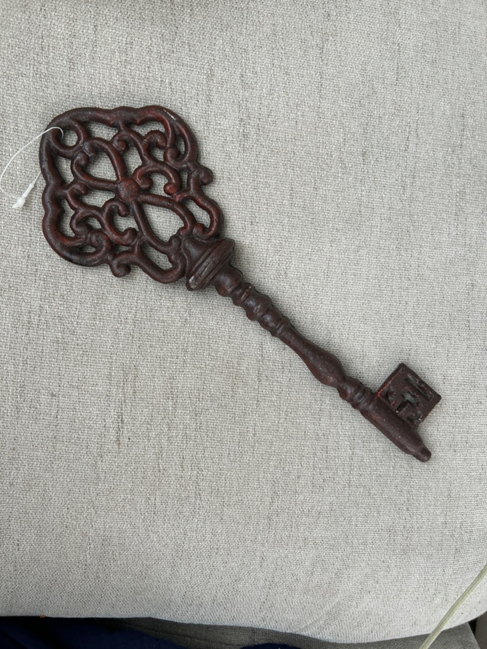 Decorative Vintage-Style Wall Key in Dark Brown